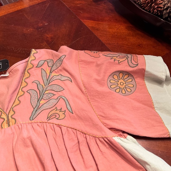 Sunday Up Embroidered Mini Dress Sz L NWT - Picture 3 of 6